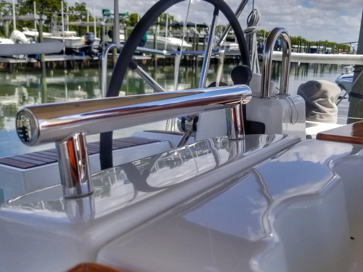 Cockpit gelcoat polishing on a boat in St. Petersburg, Florida
